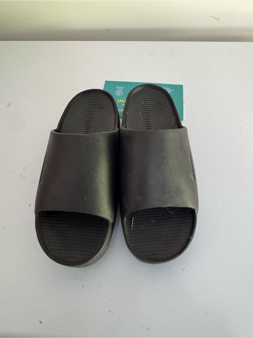 Nike Black Slide Sandals - Picture 3 of 4